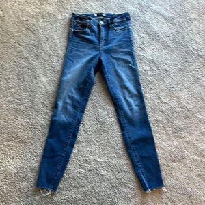 Connie high rise out from the cloth skinny jeans . Worn once